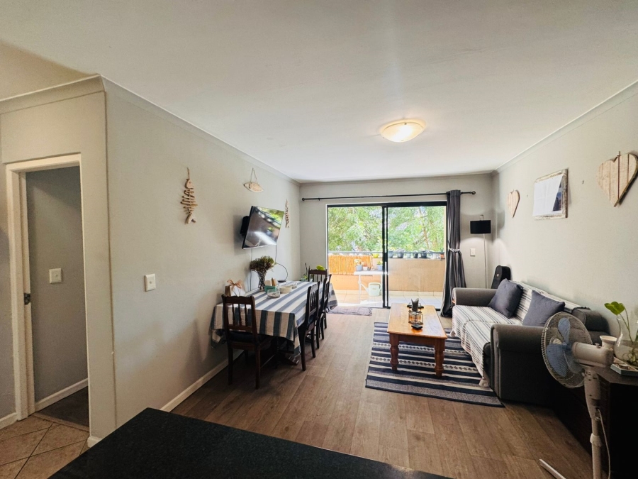 2 Bedroom Property for Sale in Somerset West Mall Triangle Western Cape